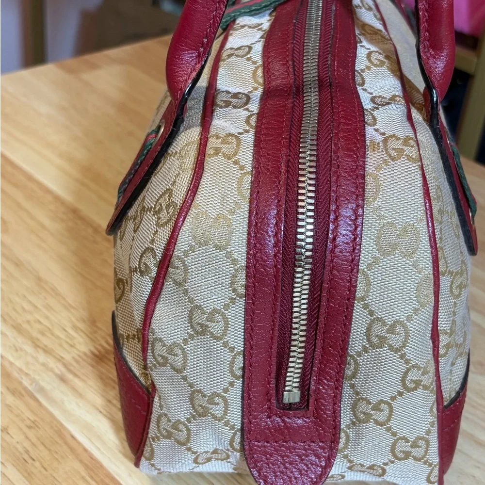 Gucci Princy Shoulder Bag - Picture 5 of 13